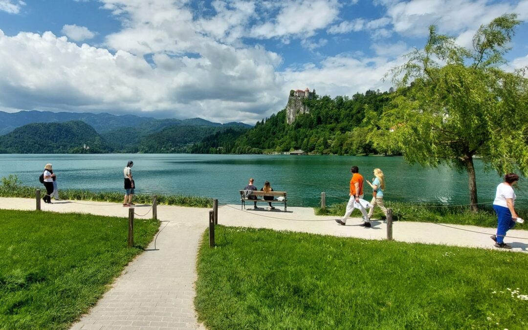 Šestaši i osmaši na izletu u Sloveniji